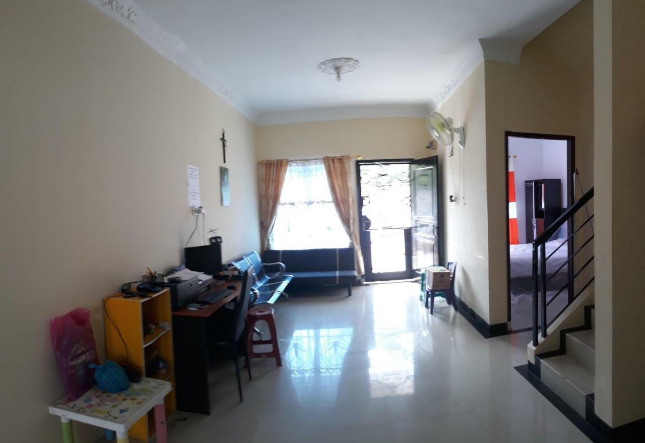 Cipta Guest House Batam 1 Екстер'єр фото