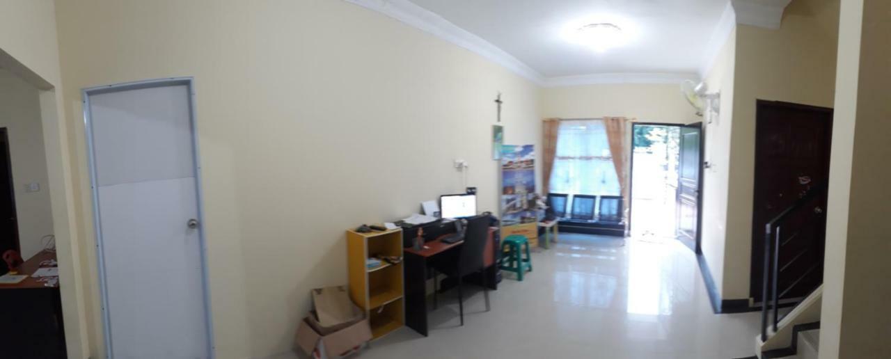 Cipta Guest House Batam 1 Екстер'єр фото